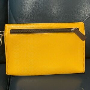 Coach clutch Yellow Leather Women's Bag